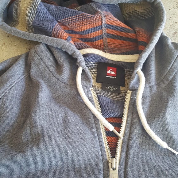Quiksilver Other - QUIKSILVER XL Zipper Hoodie Sweatshirt